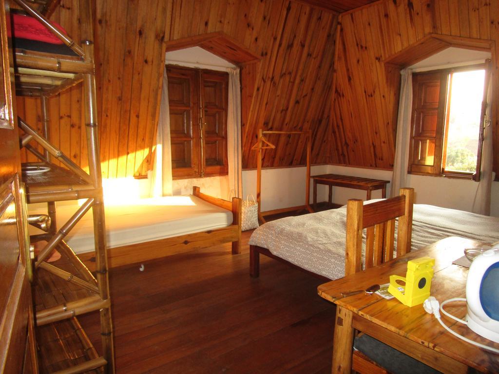 Meva Guesthouse أنتاناناريفو المظهر الخارجي الصورة