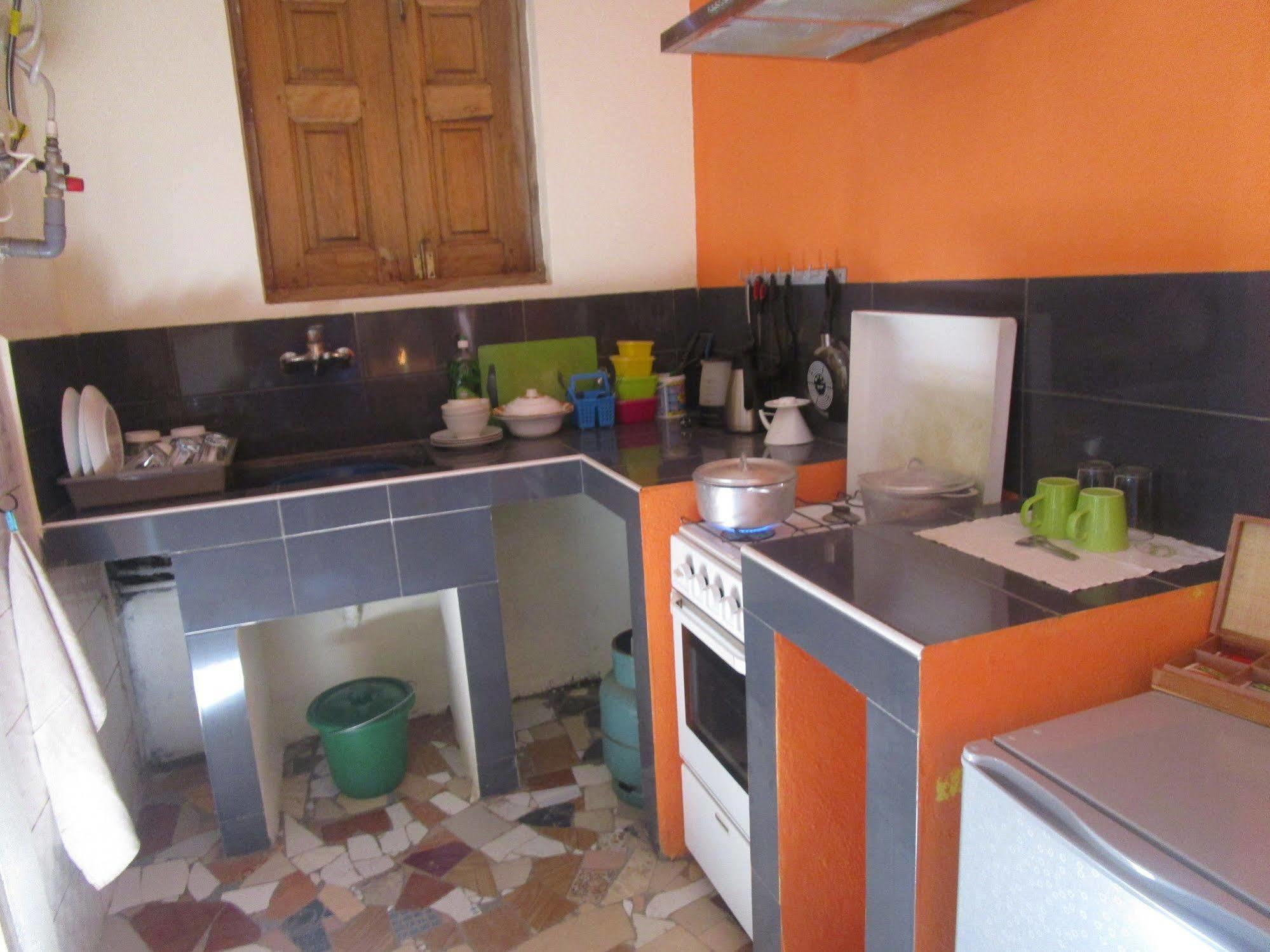 Meva Guesthouse أنتاناناريفو المظهر الخارجي الصورة
